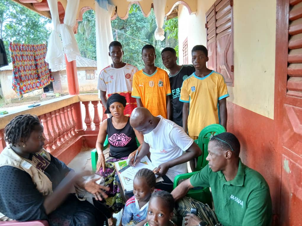 Remise des appuis financier aux CVPE_CLEF_Kolaboui_Centre
